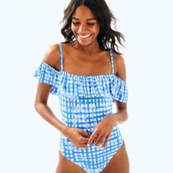 Lilly Pulitzer Fiesta One-Piece Swimsuit in Feelin' Beachy - Picture 2 of 15